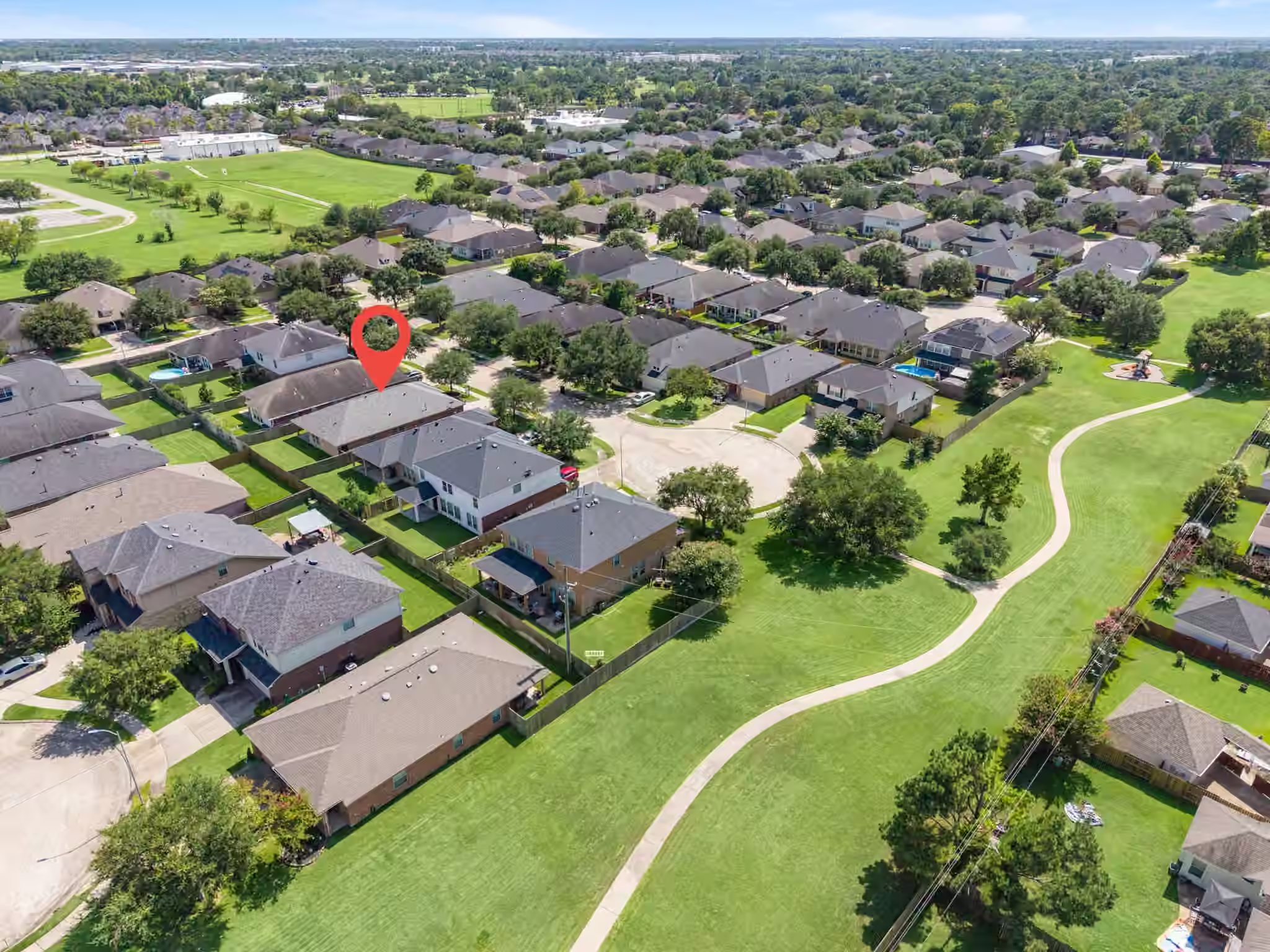 Photo 7 of 4014 Pinecrest Hollow, Houston, TX