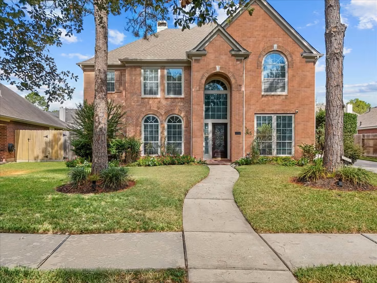 Photo 2 of 2376 Autumn Mist Lane, League City, TX