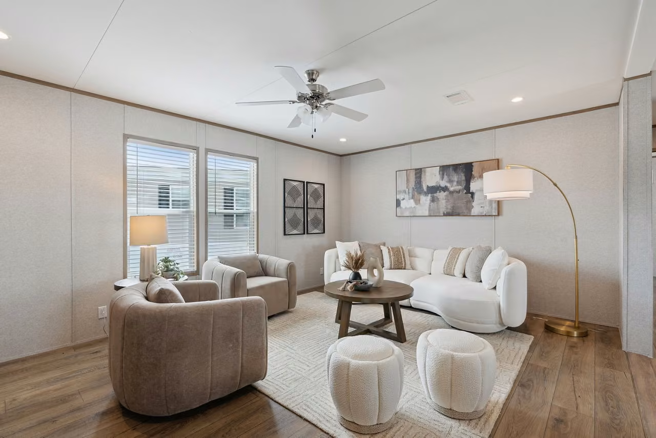 Photo 3 of 1020 Cottonwoood Bend Lane, Waller, TX