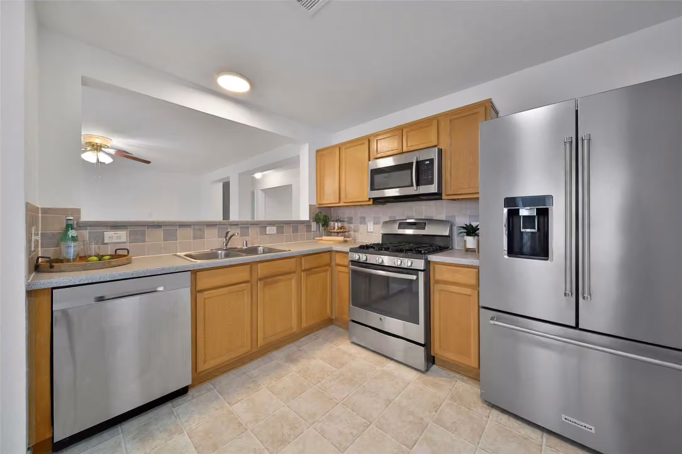 Photo 4 of 22126 Orchard Dale Drive, Spring, TX