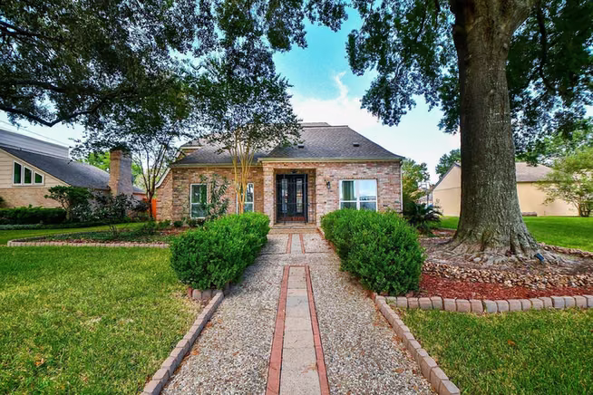Photo of 814 S Fry Road, Katy, TX