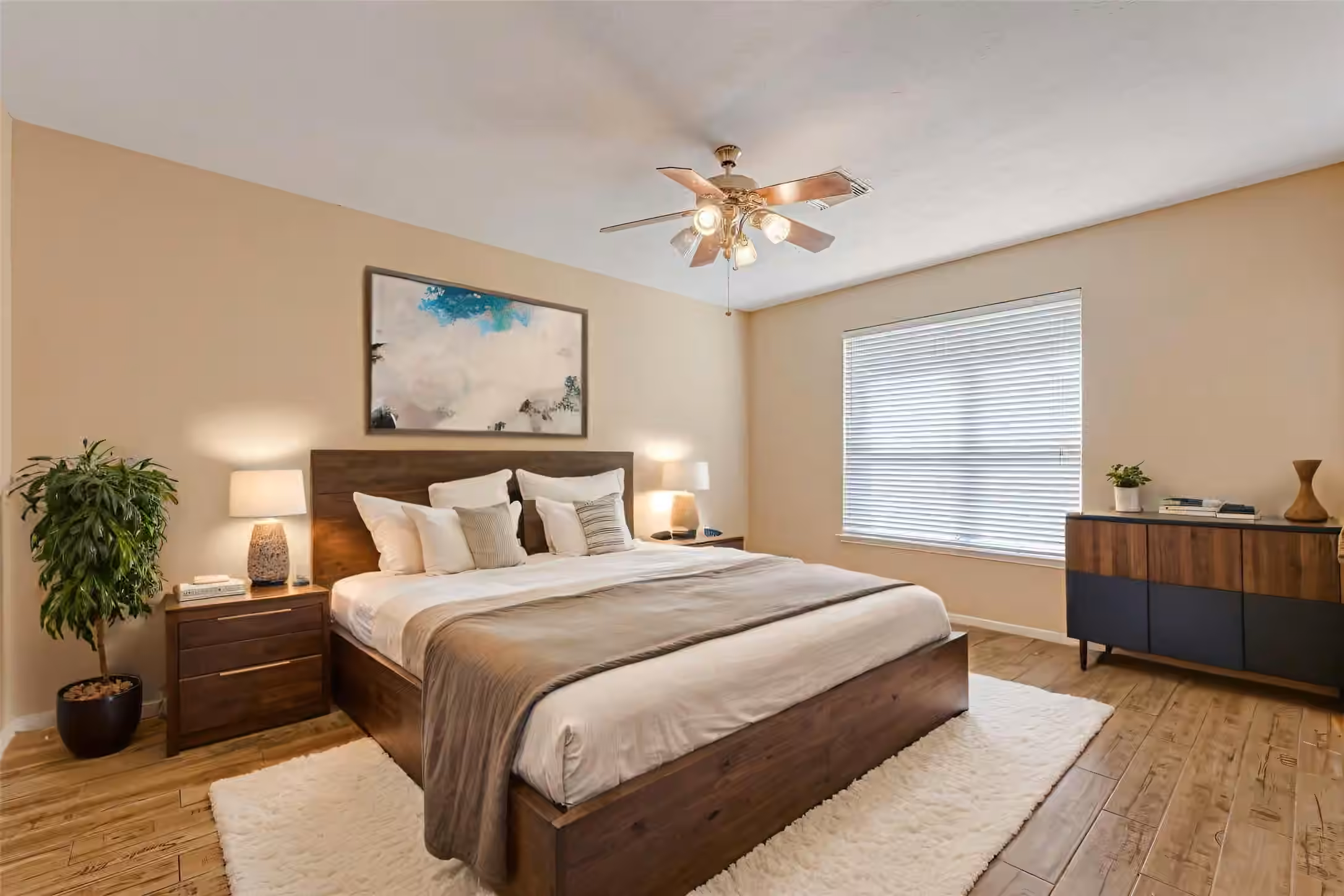Photo 7 of 914 Chapwood Court, Spring, TX