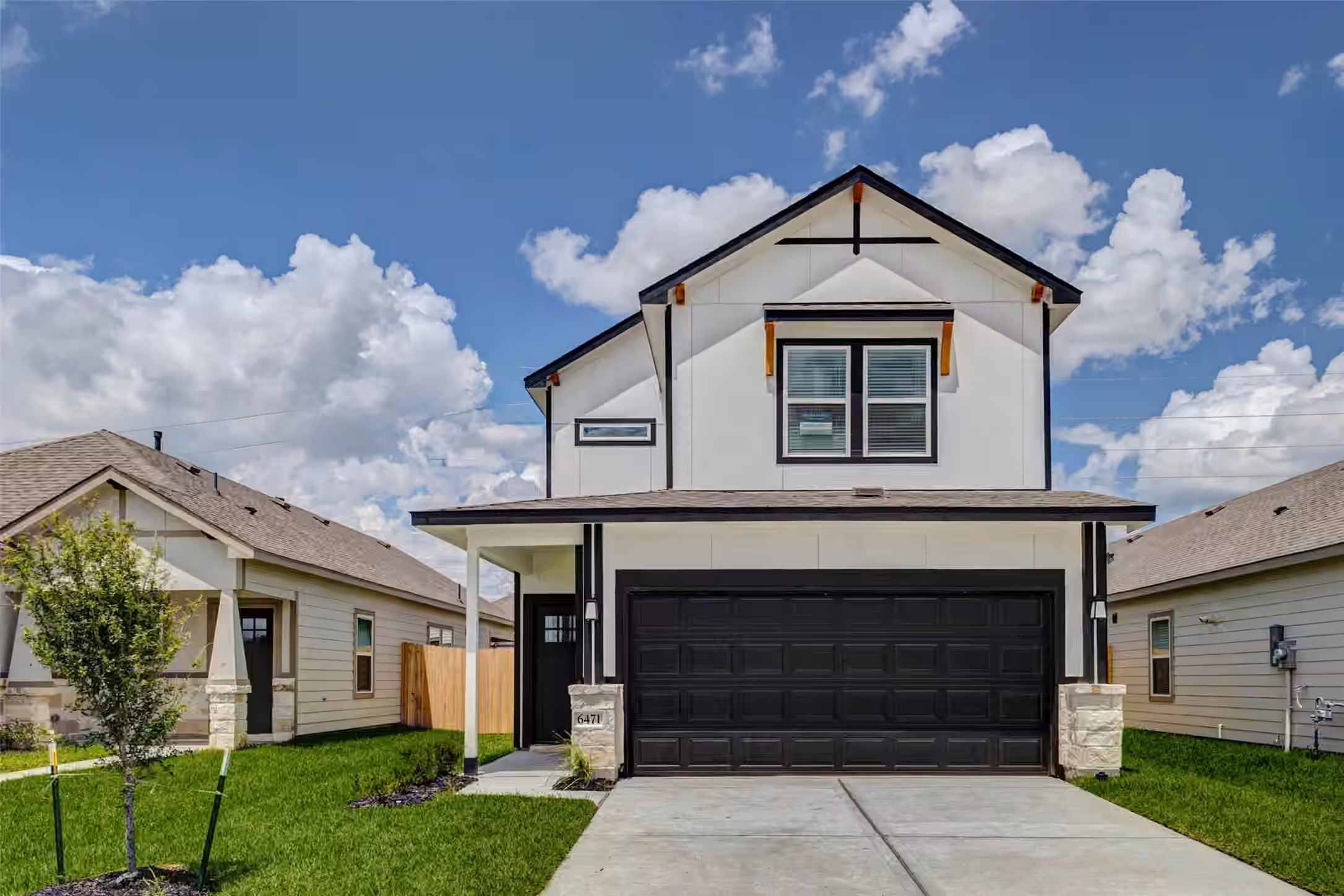 Photo 2 of 6471 Escondido Drive, Rosharon, TX