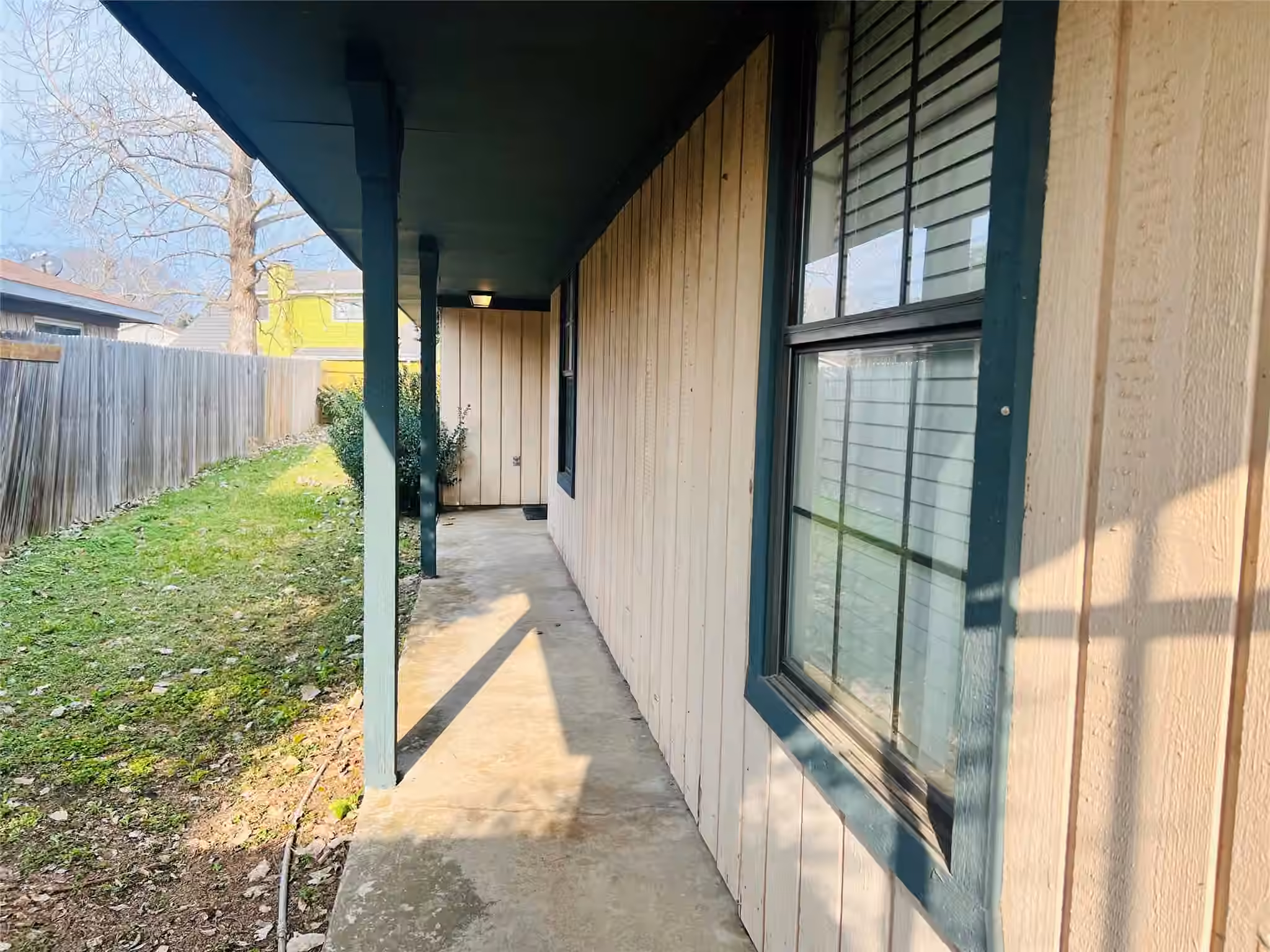 Photo 2 of 12614 Hunting Briar Drive, Houston, TX