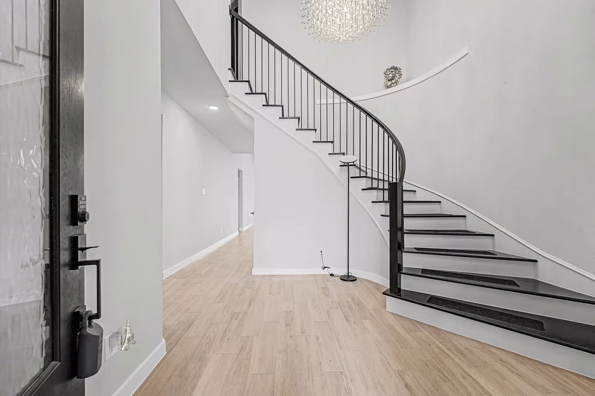 Photo 5 of 1202 Timber Brook Drive, Missouri City, TX