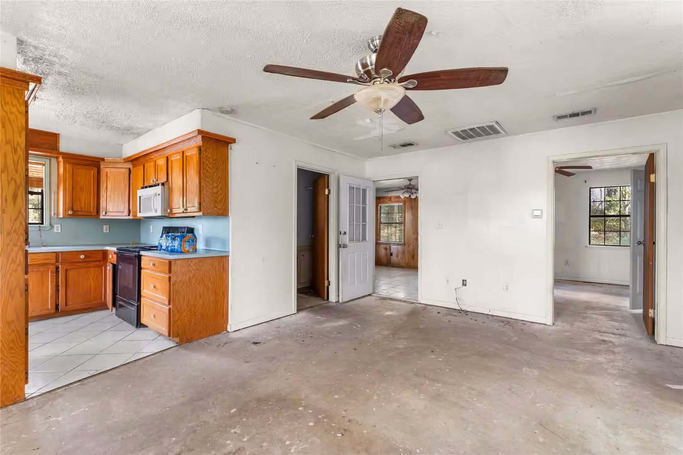 Photo 6 of 41902 FM 1774 Road, Magnolia, TX