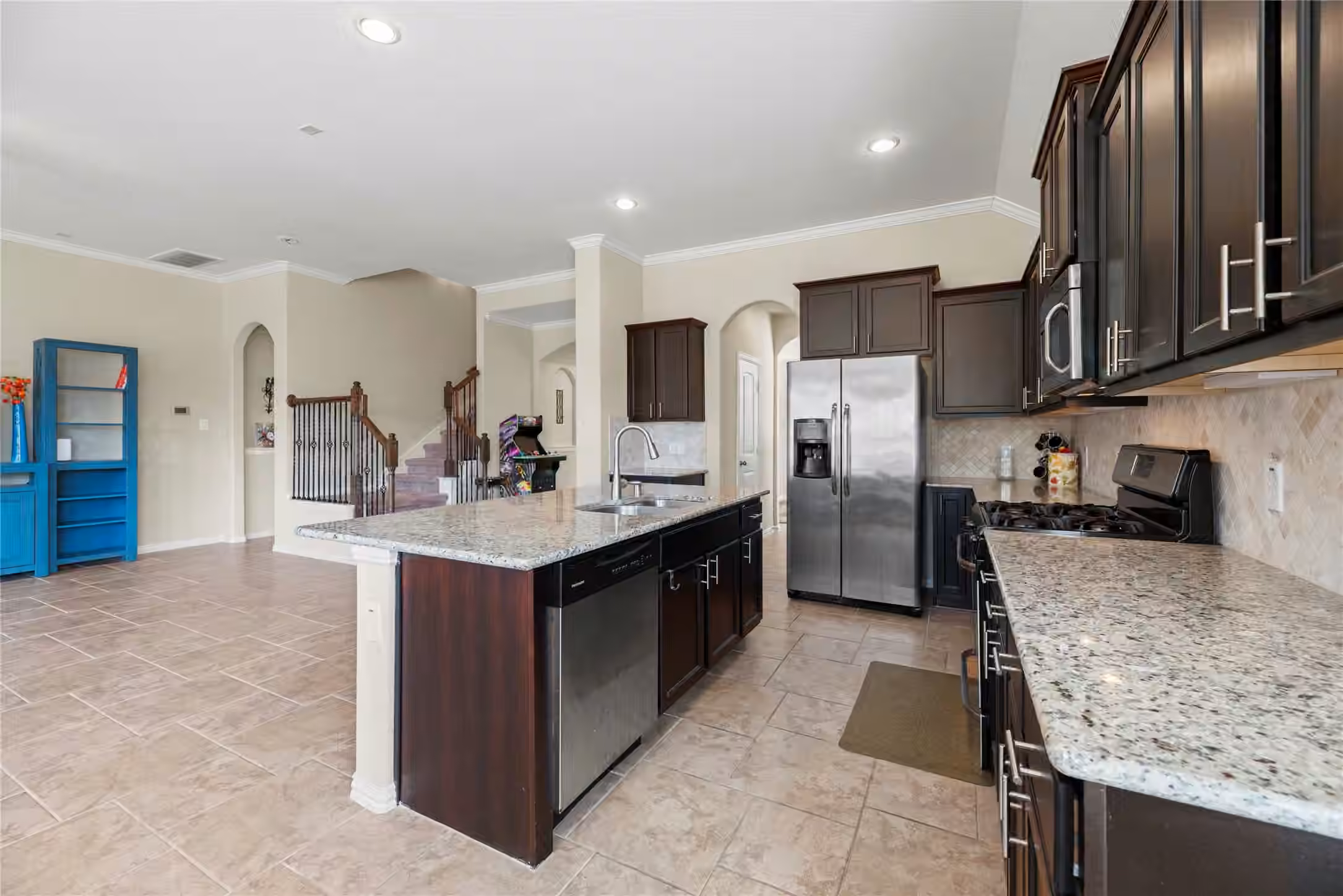 Photo 7 of 16127 Fairway Creek Circle, Crosby, TX