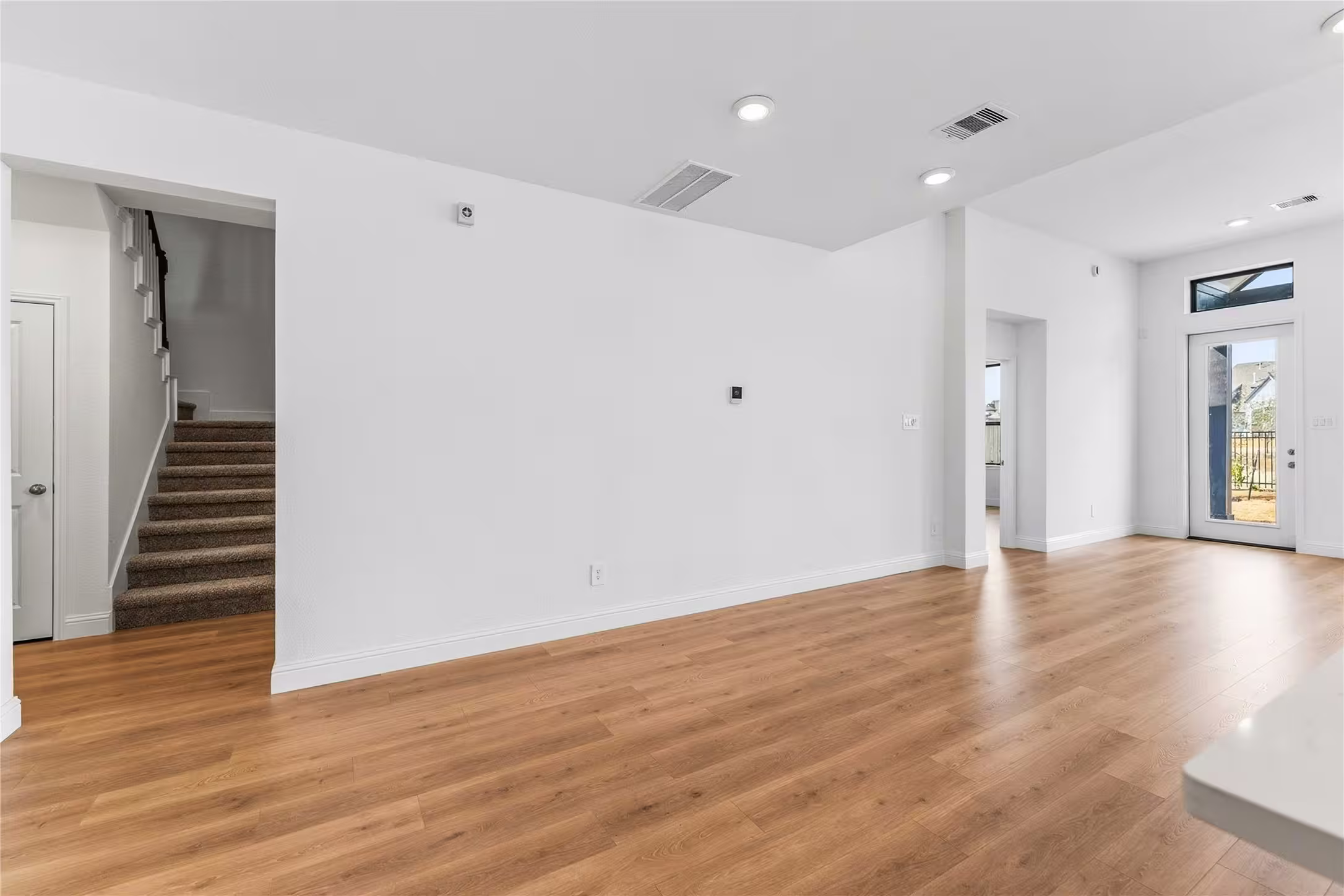 Photo 5 of 7807 Cattail Shallows Lane, Katy, TX