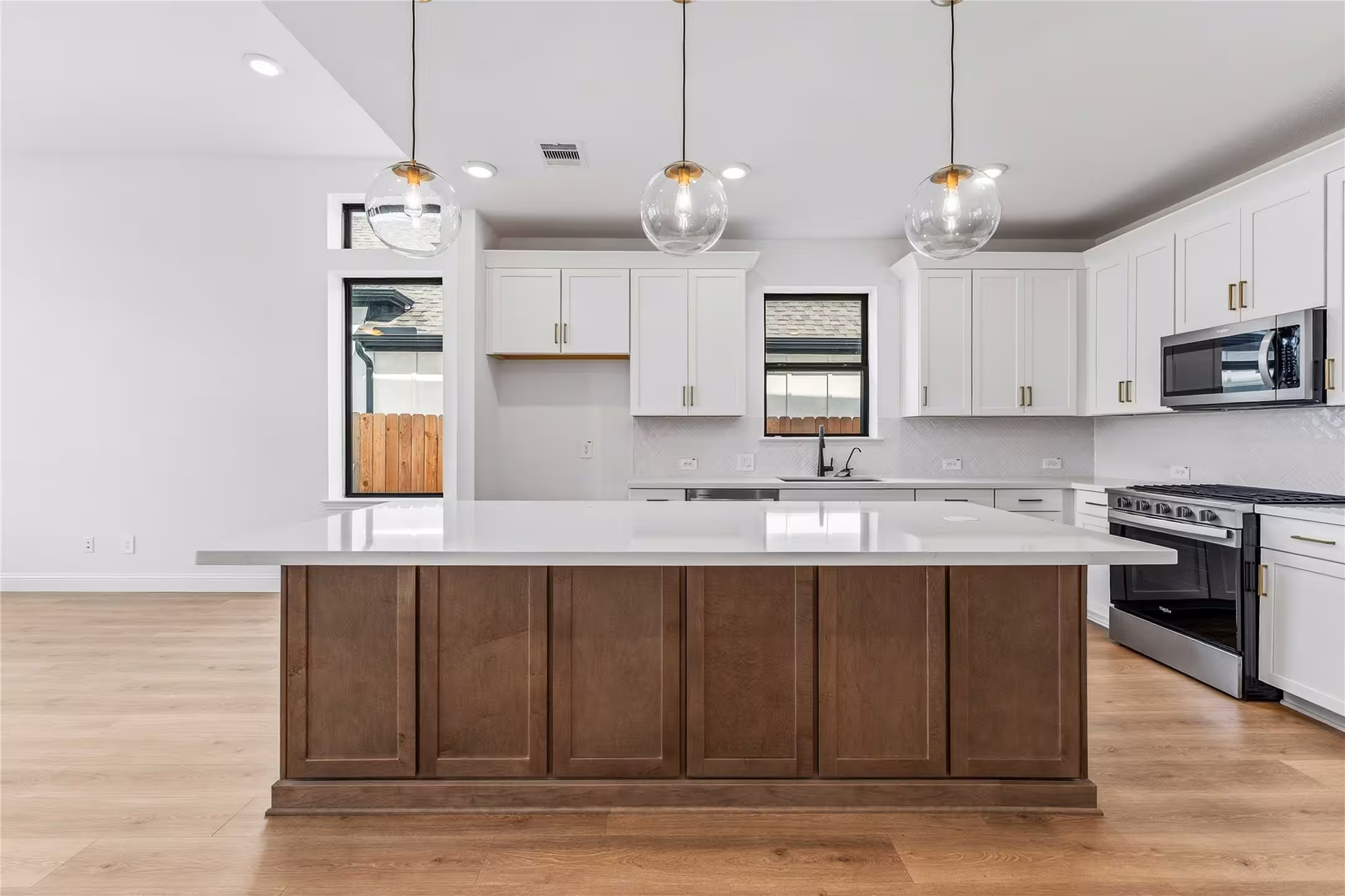 Photo 7 of 7807 Cattail Shallows Lane, Katy, TX