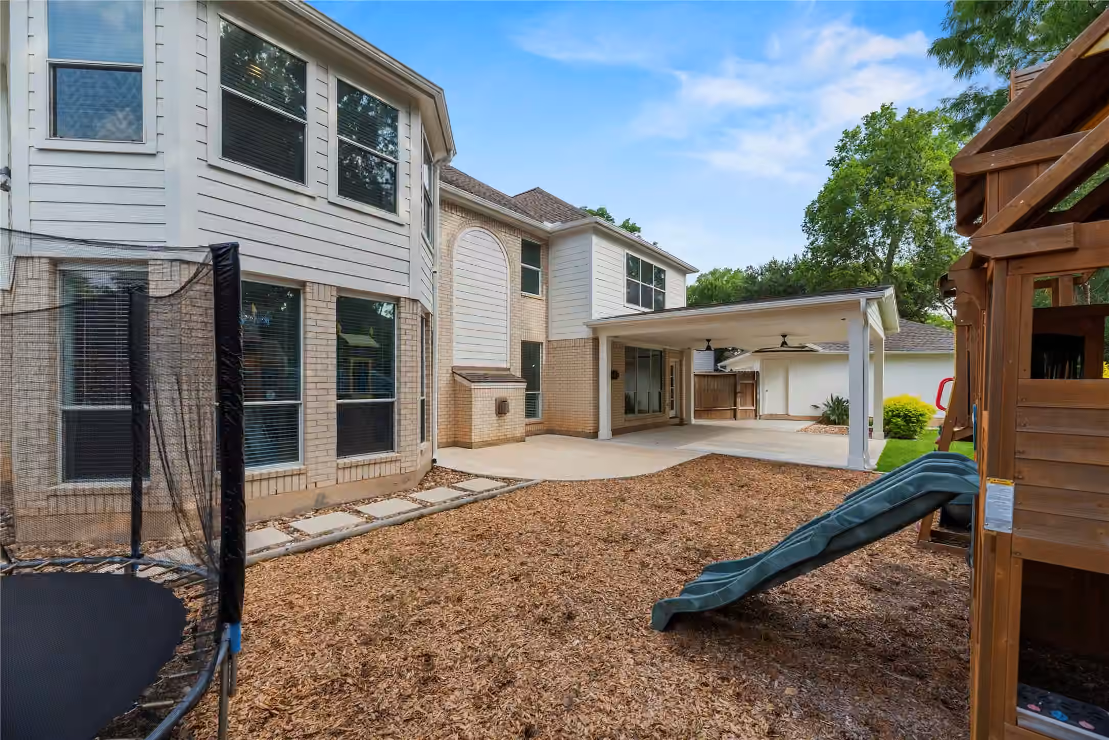 Photo 5 of 3806 Westall Lane, Missouri City, TX