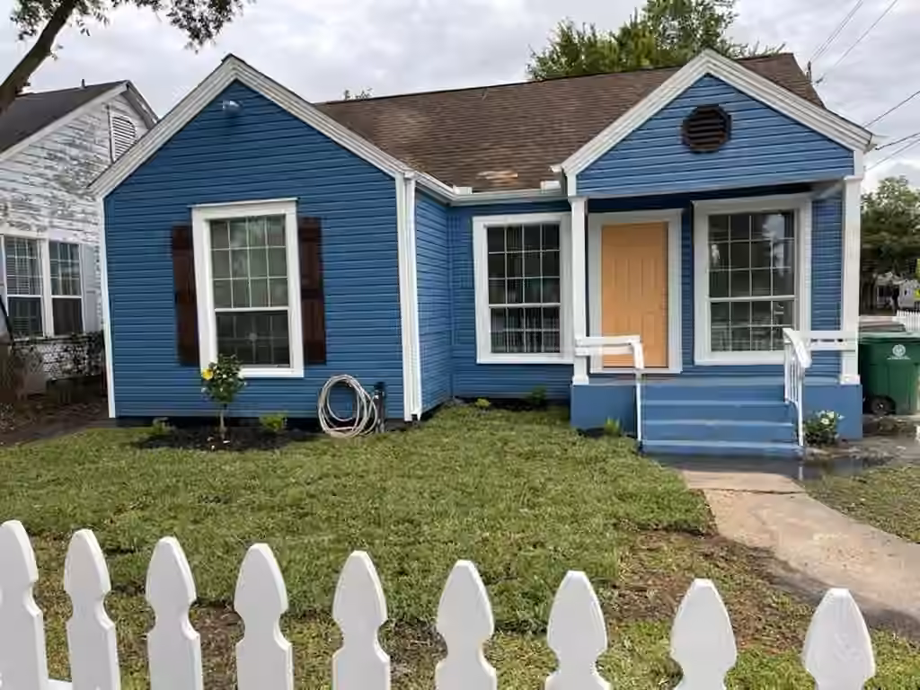 Photo 2 of 7002 Ilex Street, Houston, TX