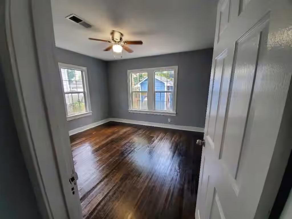 Photo 6 of 7002 Ilex Street, Houston, TX