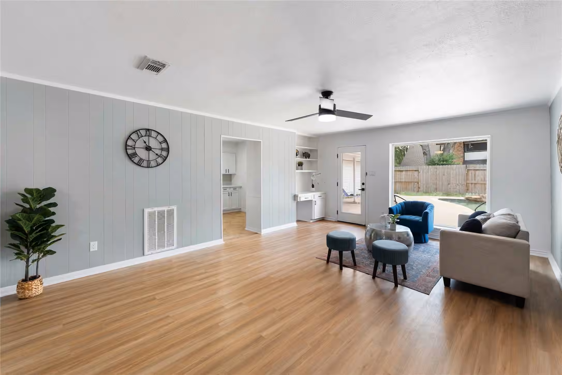 Photo 5 of 207 Burgundy Lane, League City, TX