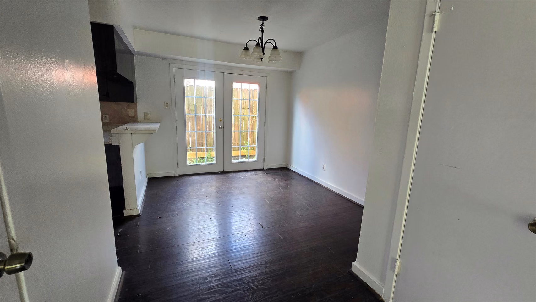 Photo 3 of 1403 Blalock Road 5, Houston, TX