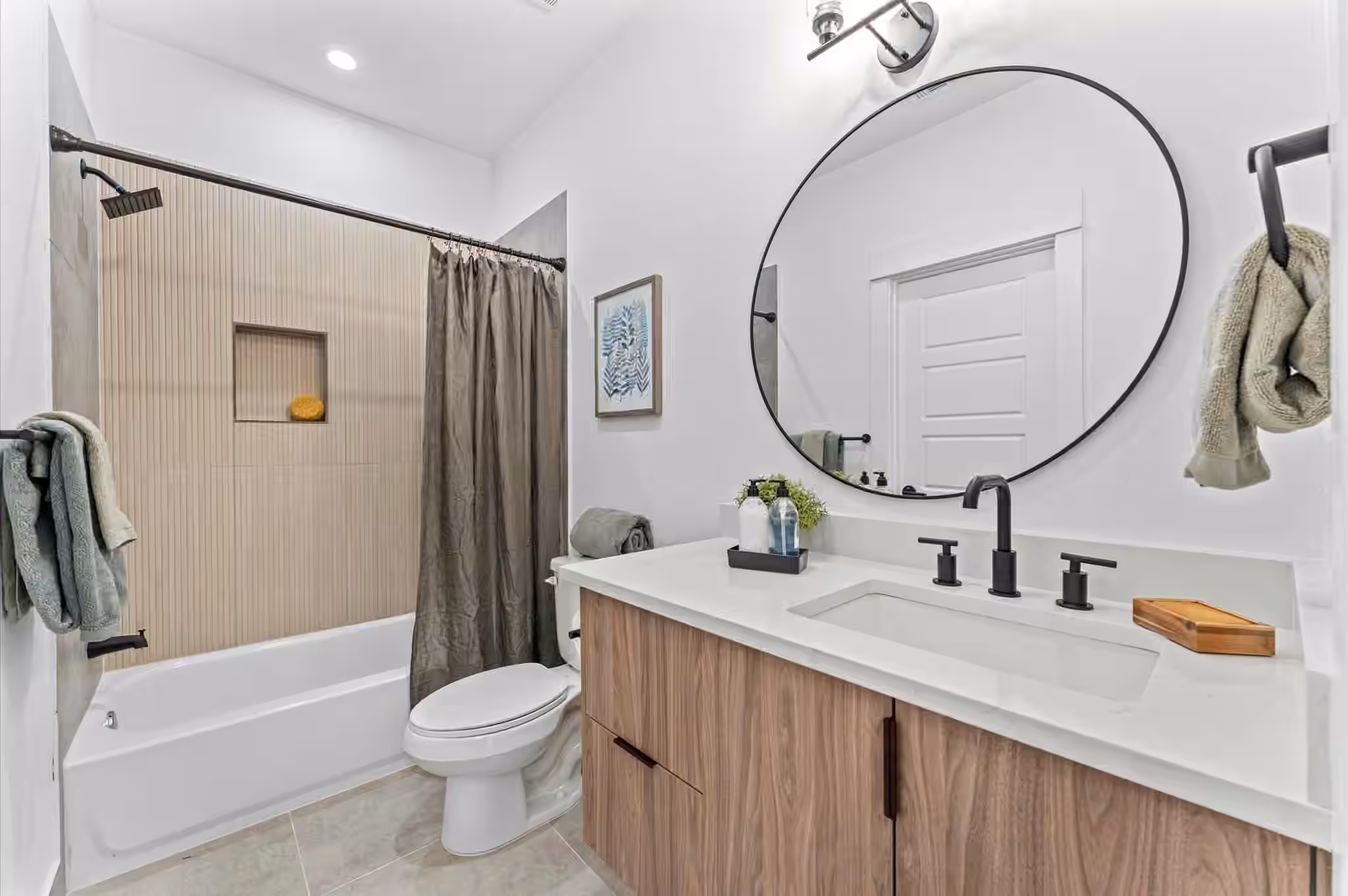 Photo 6 of 1009 Tuskegee Heights Lane, Houston, TX