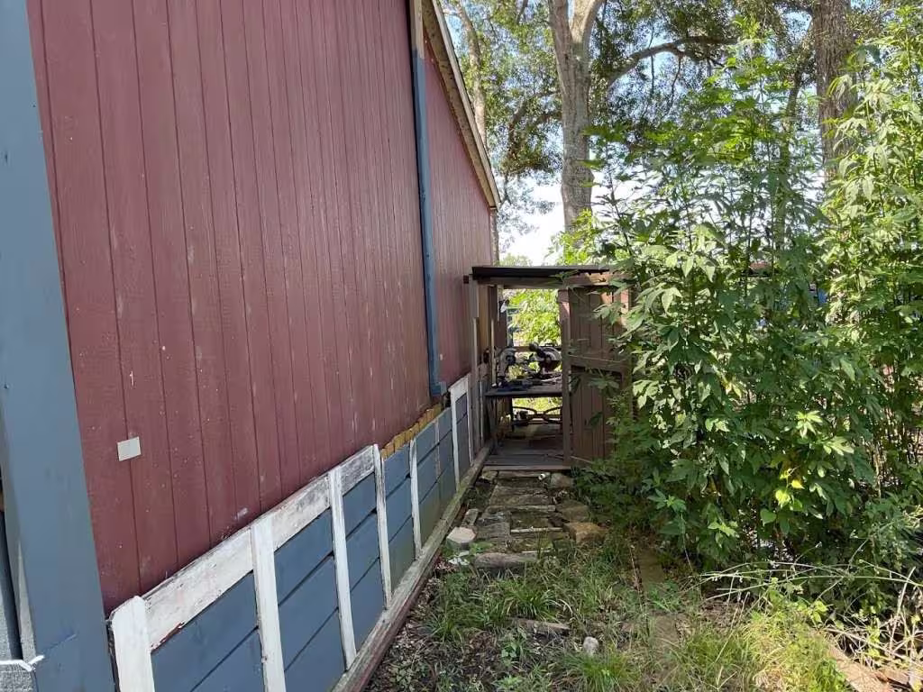 Photo 3 of 2663 Blue Lake a/k/a 4663 CR518 Road, Angleton, TX
