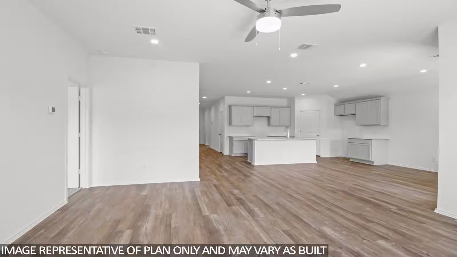 Photo 4 of 522 Palm Crest Court, Crosby, TX
