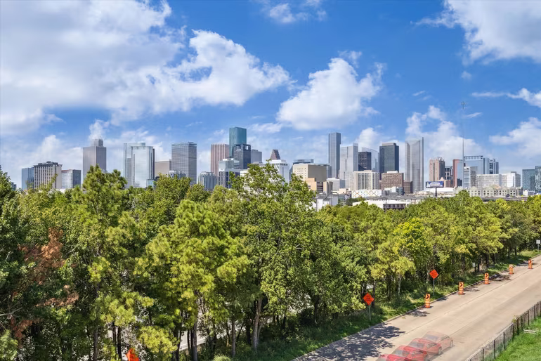 Photo of 2803 Chartres Street, Houston, TX 77004