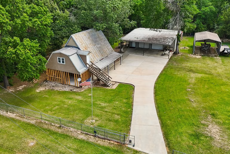 Photo 2 of 164 N Frank Road, Trinity, TX