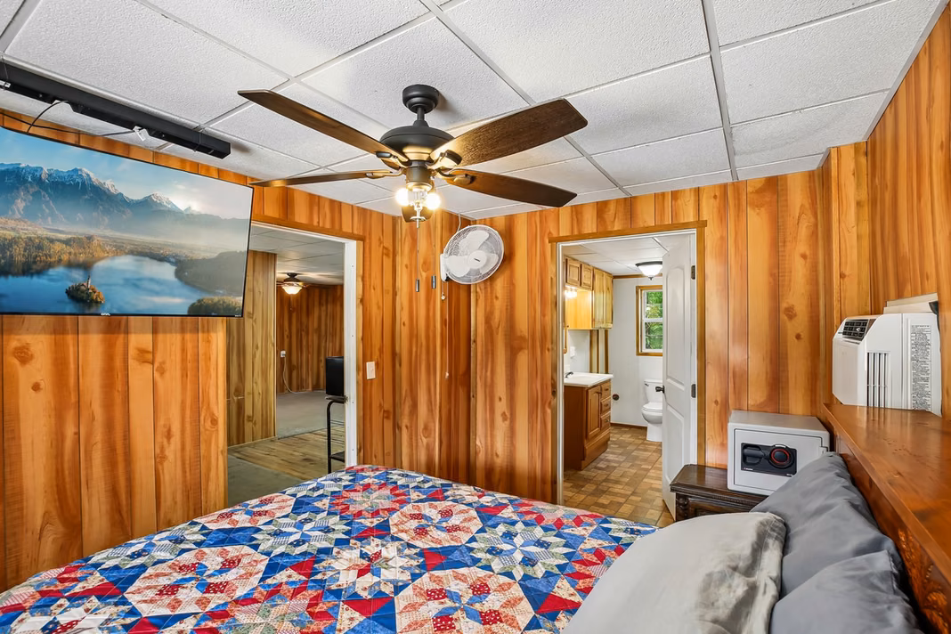 Photo 6 of 164 N Frank Road, Trinity, TX