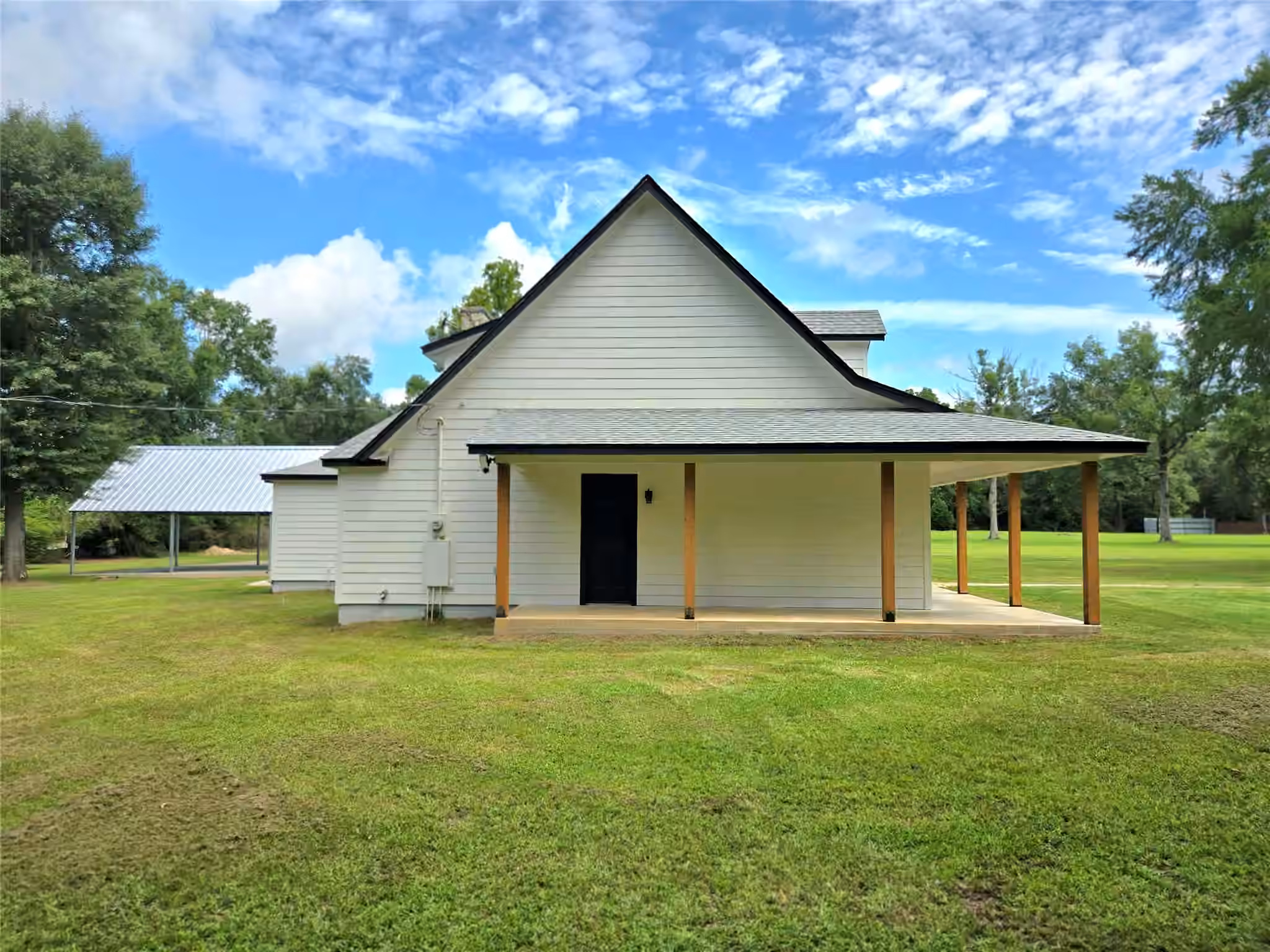 Photo 5 of 13580 Fm 2025 Road, Cleveland, TX