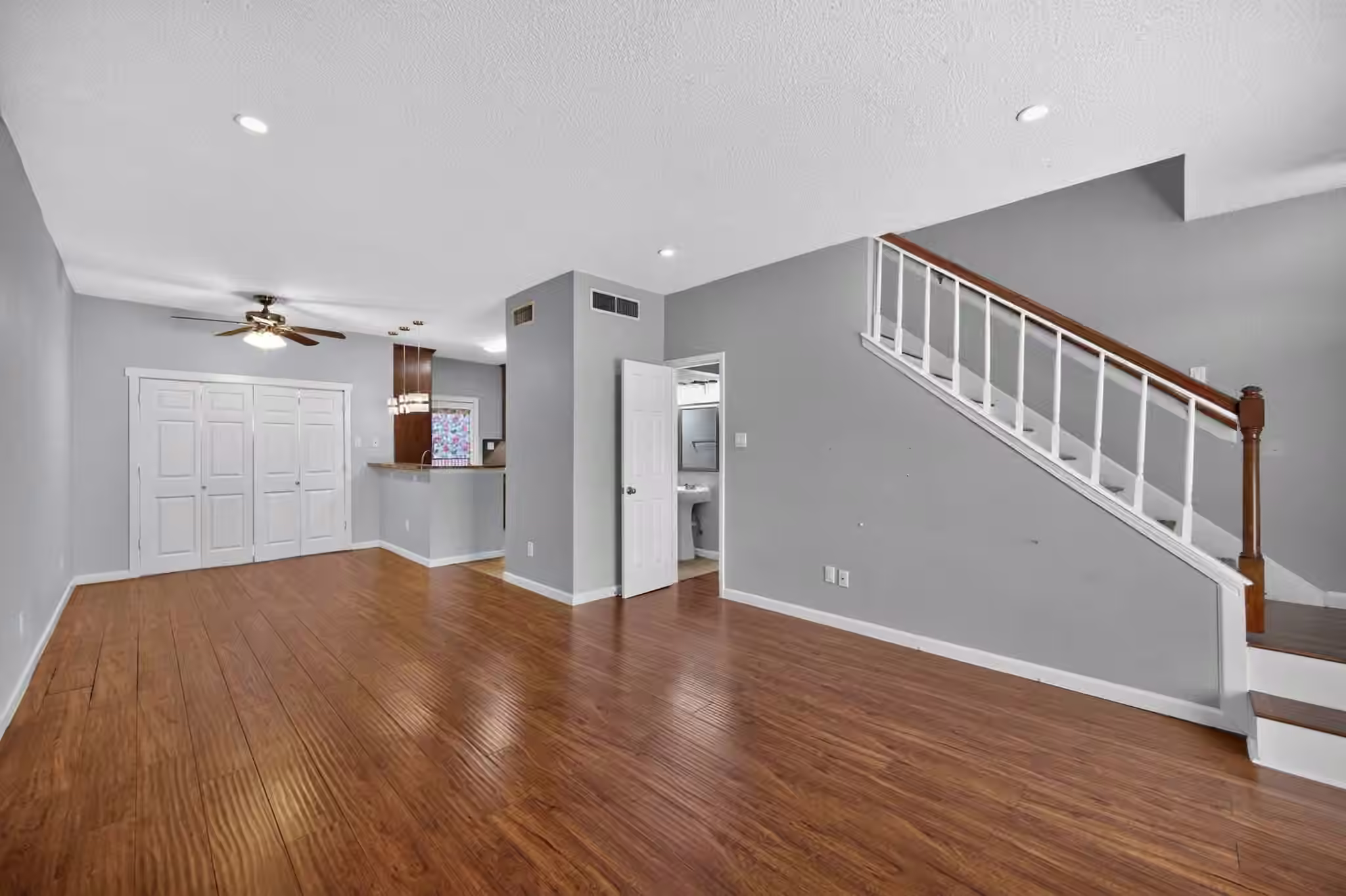 Photo 4 of 3600 Jeanetta Street 602, Houston, TX