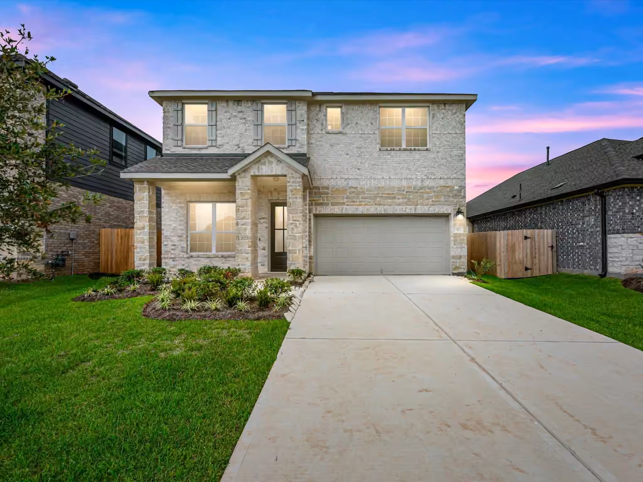 Photo of 317 Redbud Ridge Drive, Brookshire, TX 77423