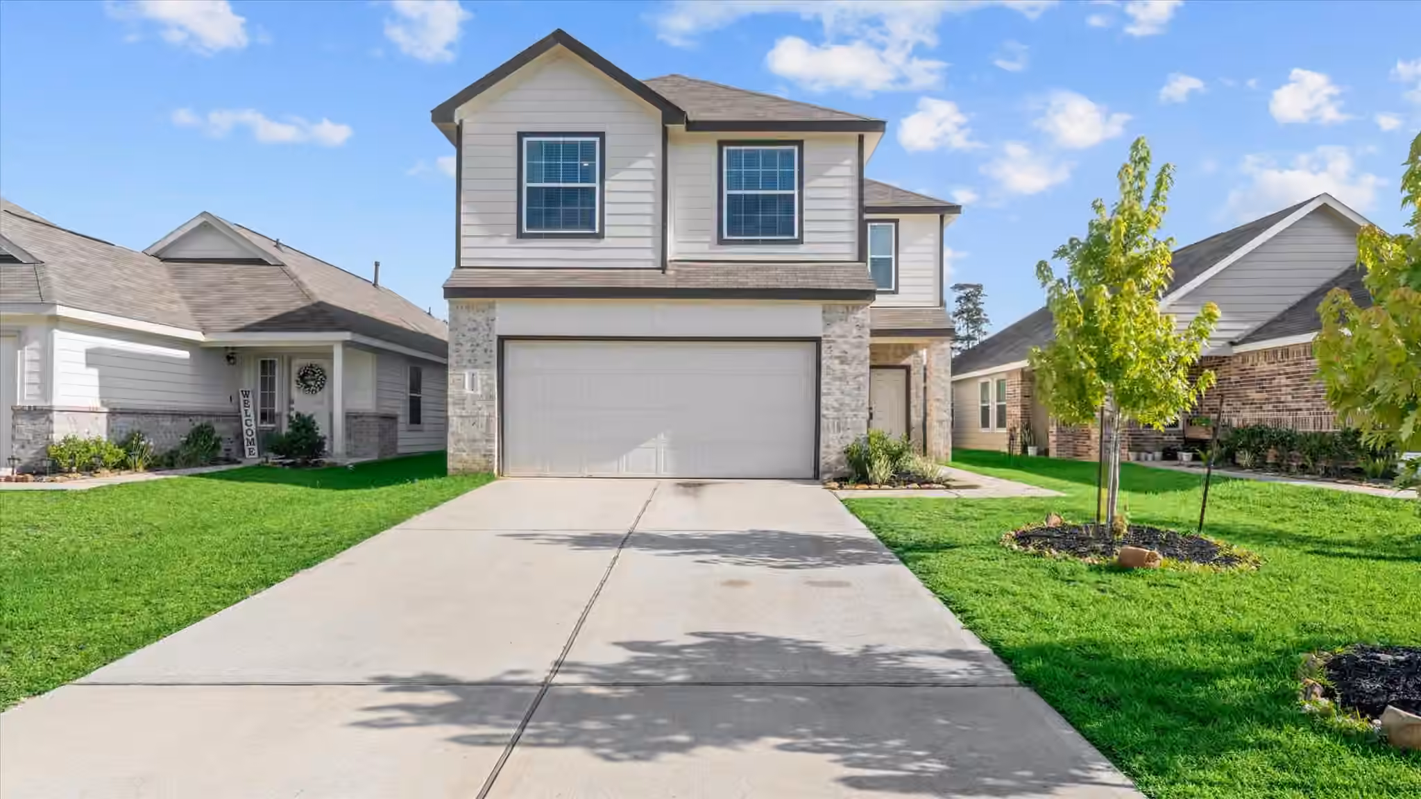 Photo 2 of 3327 Tavo Ridge Drive, Conroe, TX