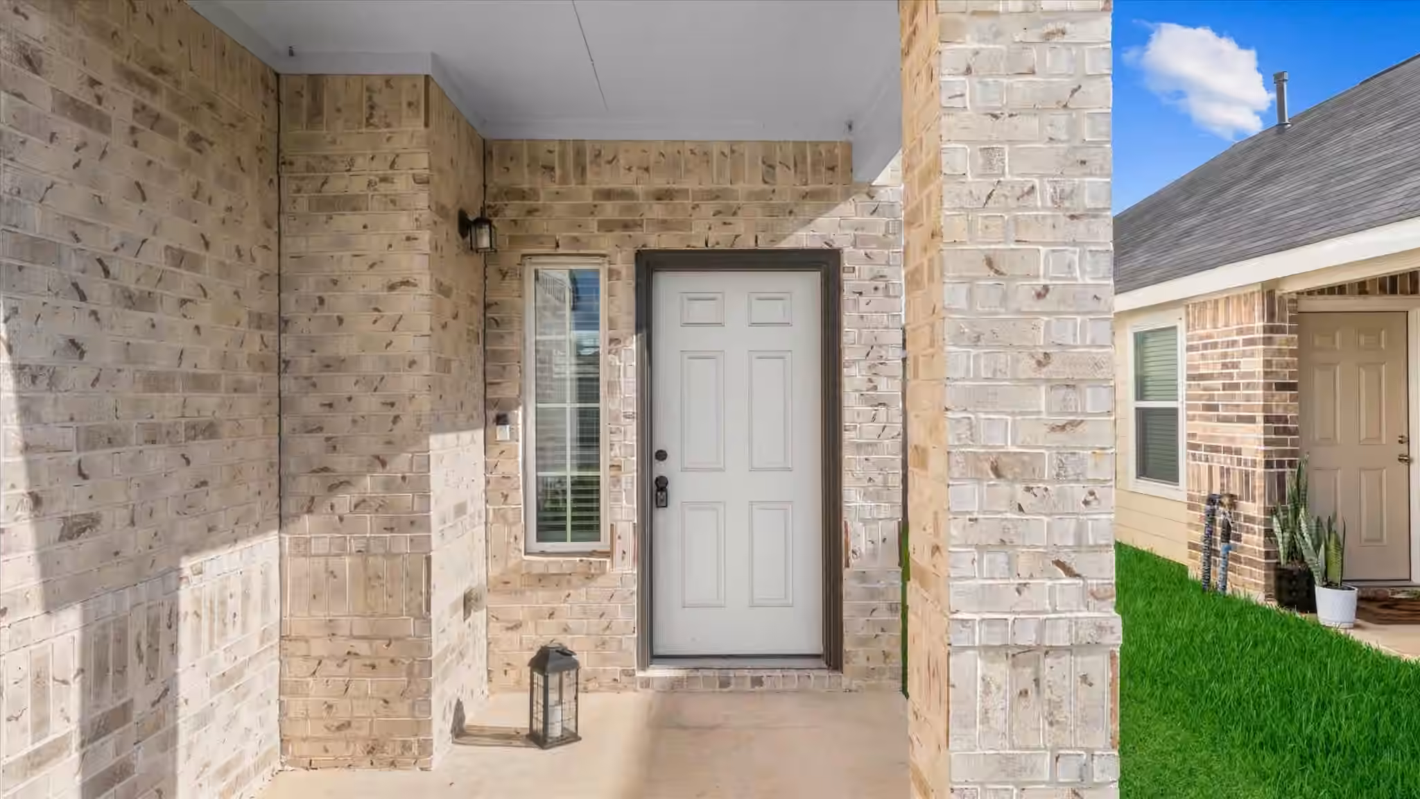 Photo 3 of 3327 Tavo Ridge Drive, Conroe, TX