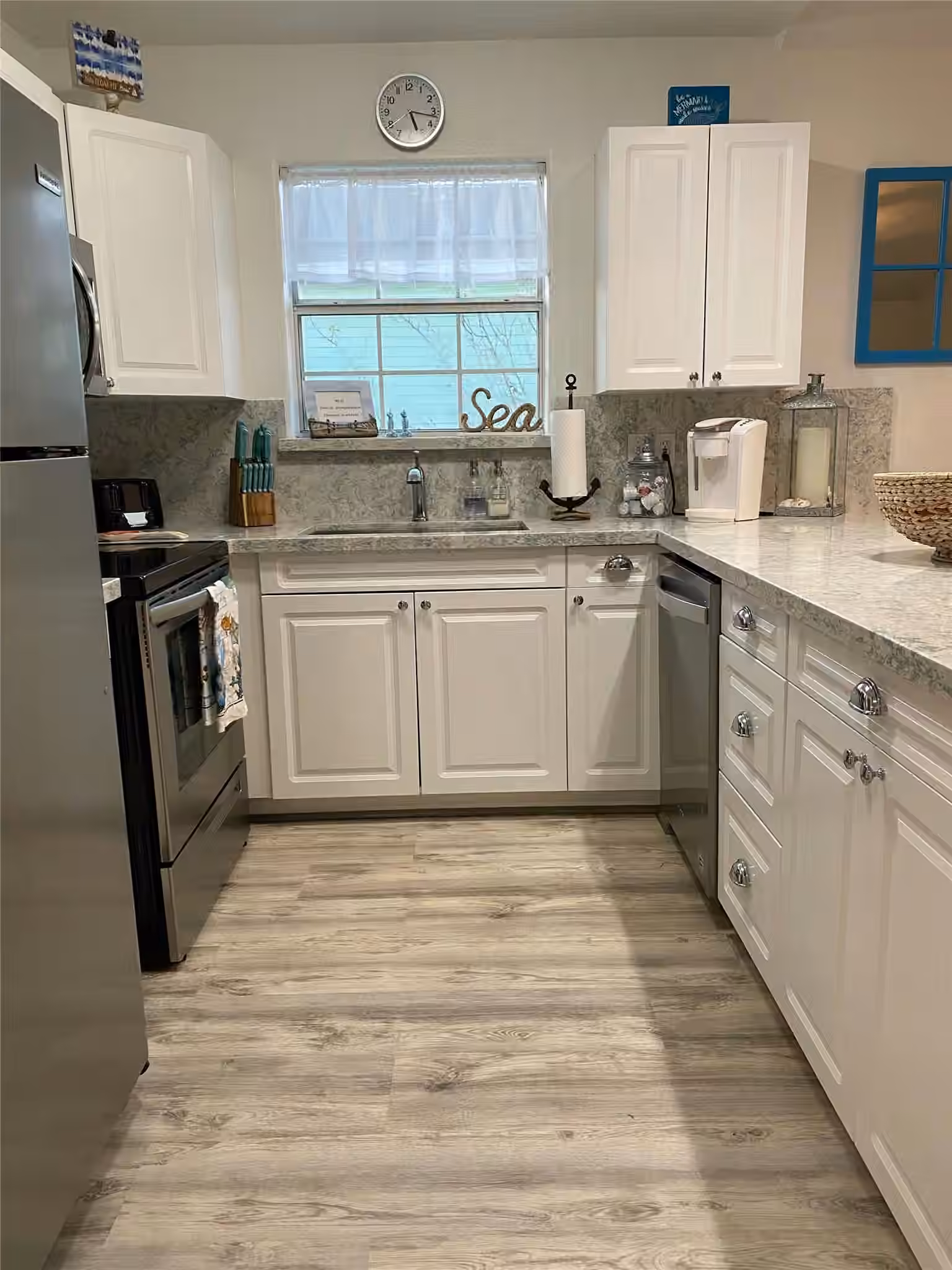Photo 5 of 4034 Panola Drive, Galveston, TX