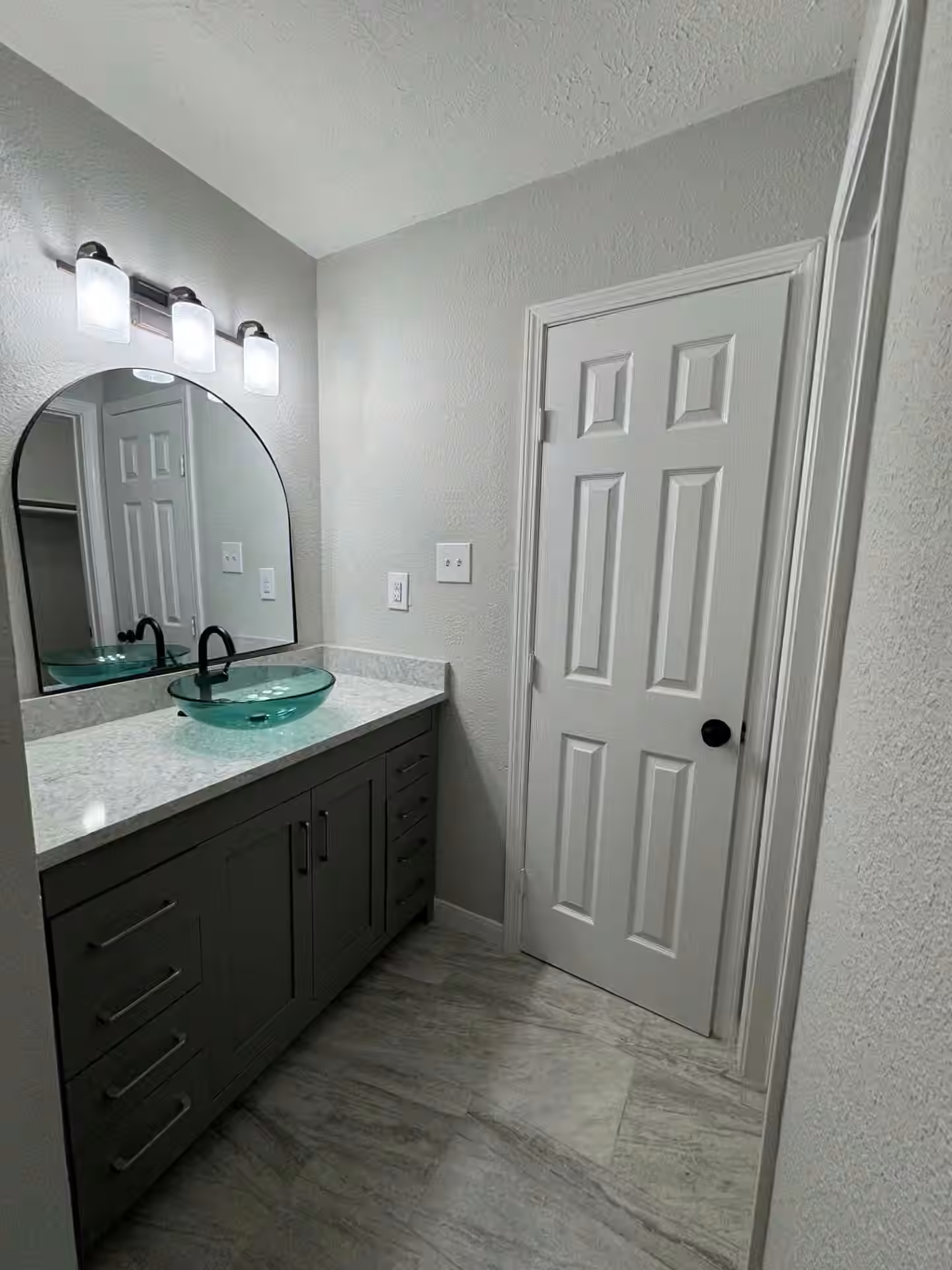 Photo 4 of 19707 Misty Pines Court, Humble, TX