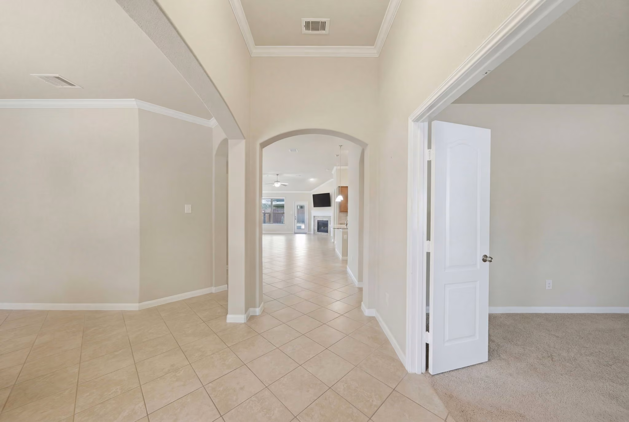 Photo 3 of 7618 Willow School Drive, Spring, TX