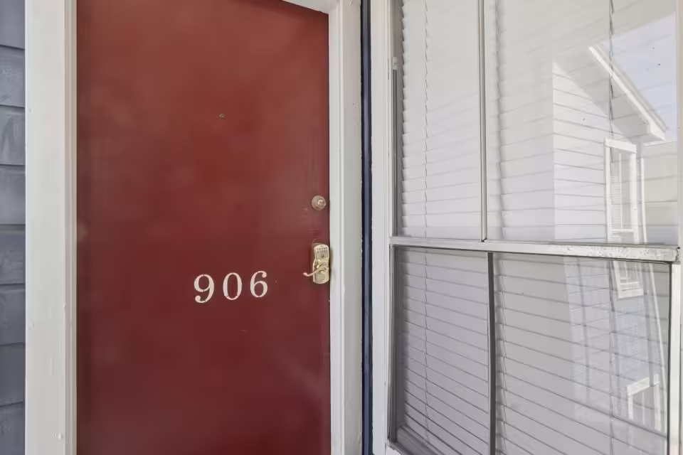 Photo 2 of 18515 Egret Bay Boulevard 906, Webster, TX