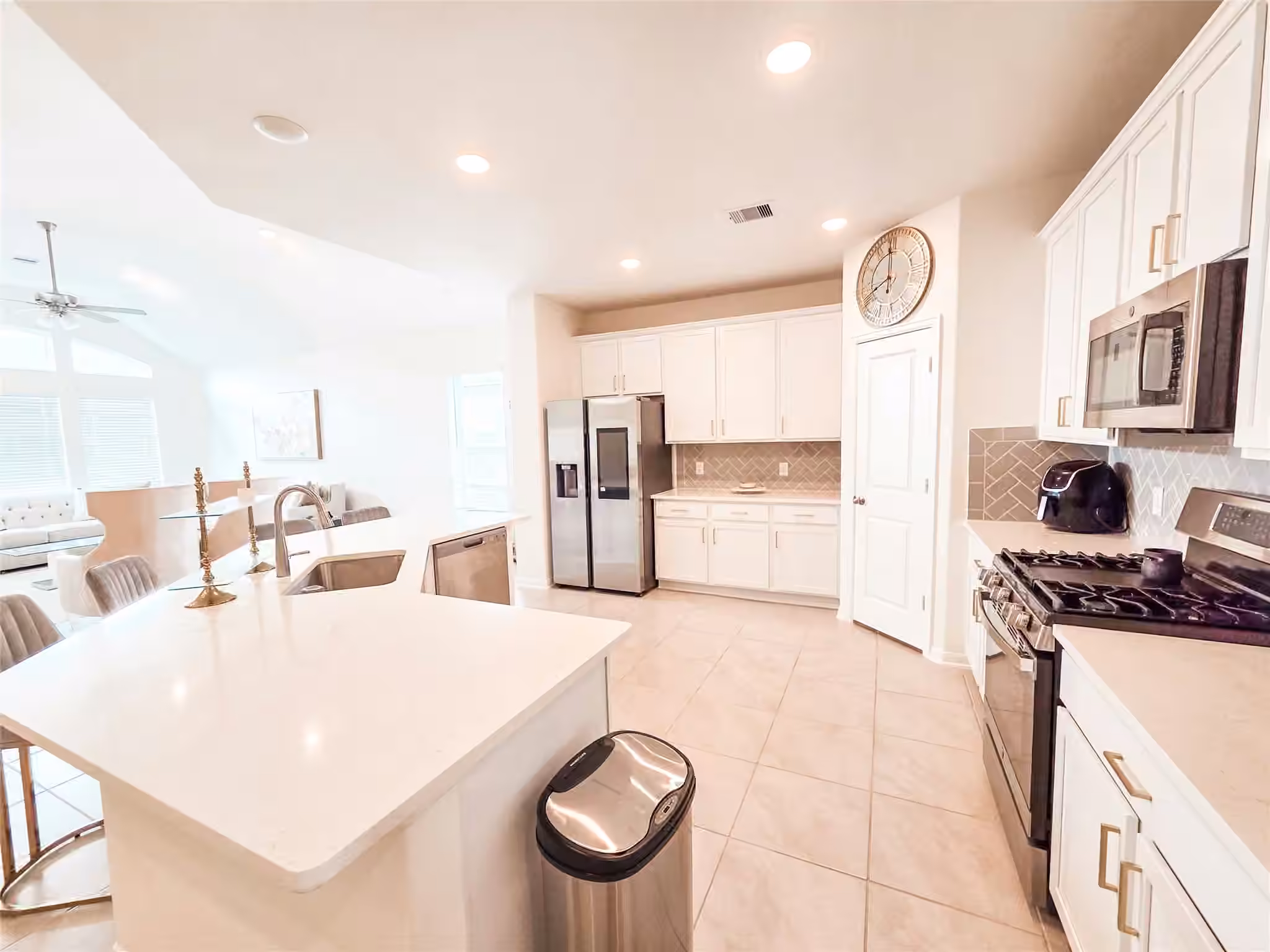 Photo 7 of 843 White Pine Haven Lane, Crosby, TX
