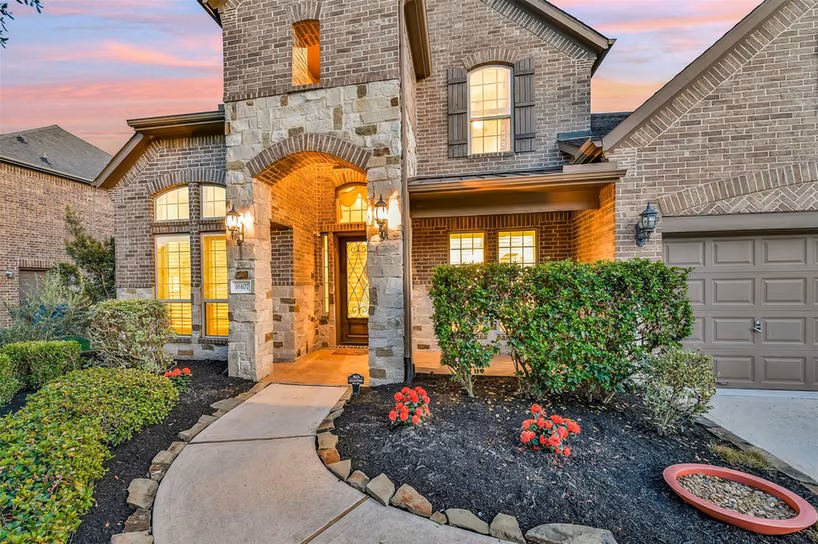 Photo 4 of 16107 Cottage Timbers Court, Houston, TX