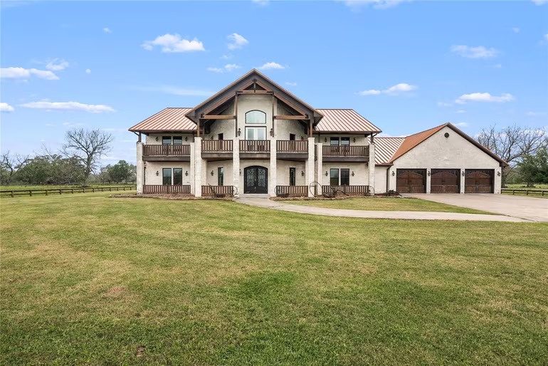 Photo 3 of 9474 E FM 524 E, Sweeny, TX