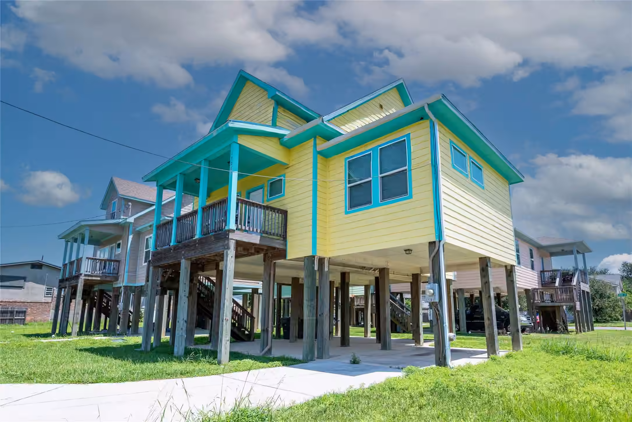 Photo 3 of 1728 69th Street, Galveston, TX