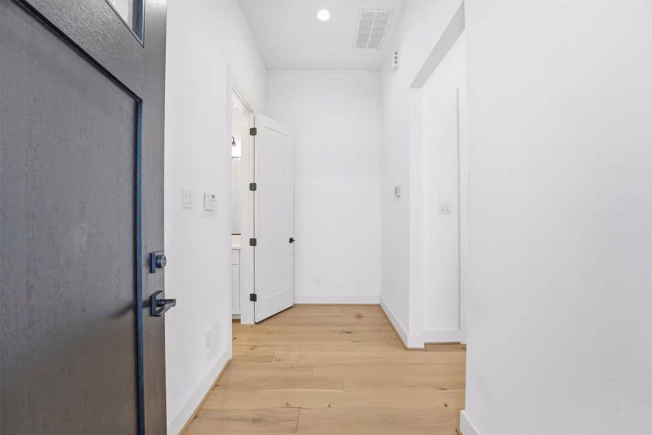 Photo 6 of 5004 Darling Street, Houston, TX