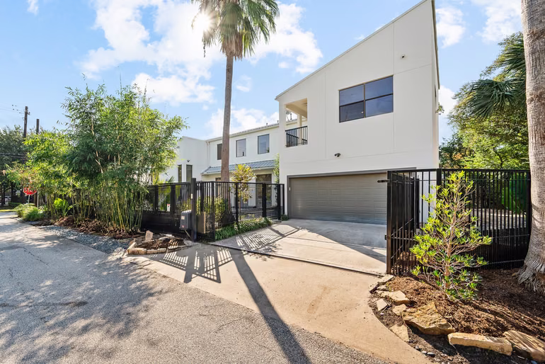 Photo 6 of 235 Malone Street, Houston, TX