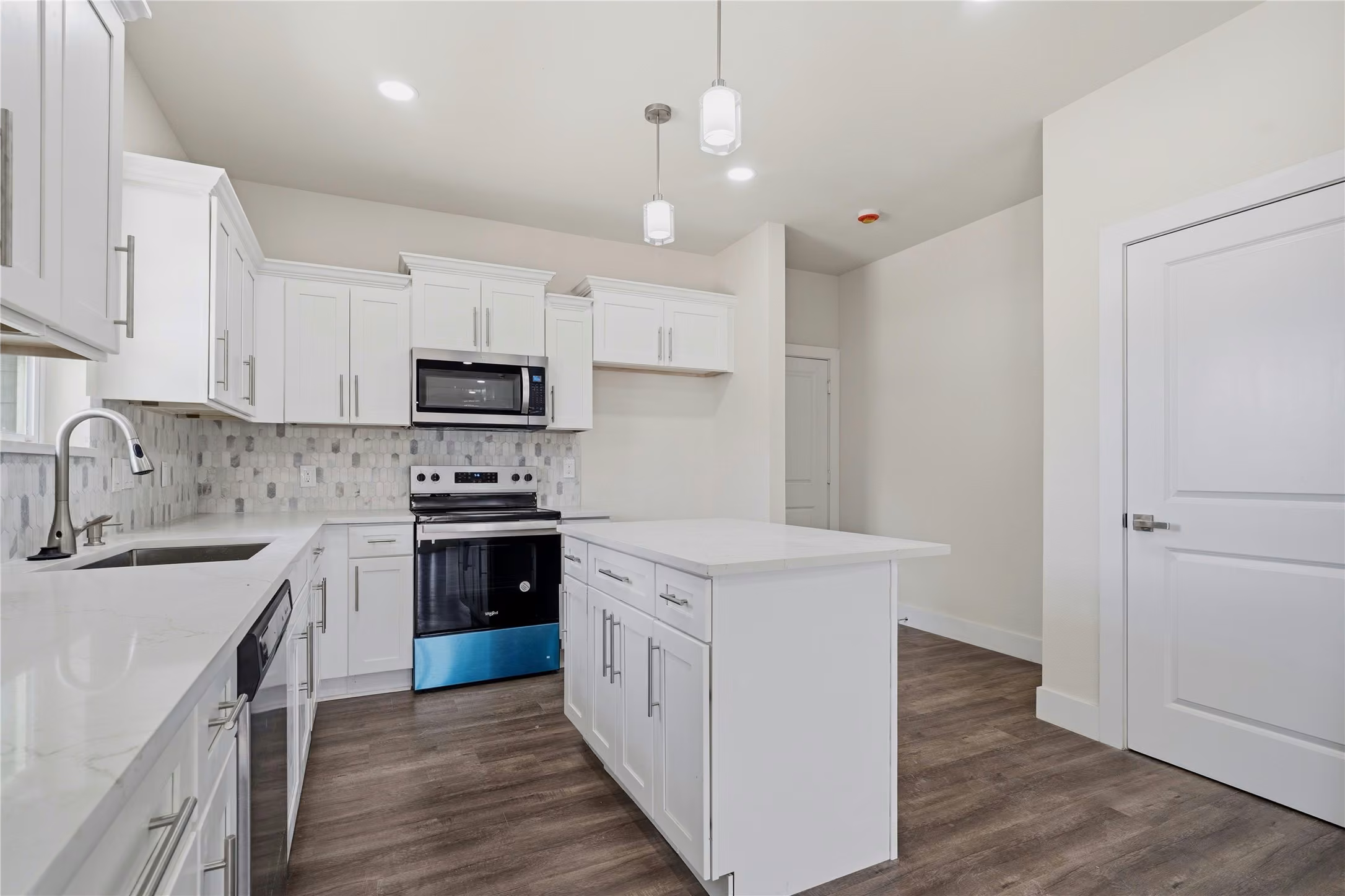 Photo 7 of 8027 Virgil Street, Houston, TX