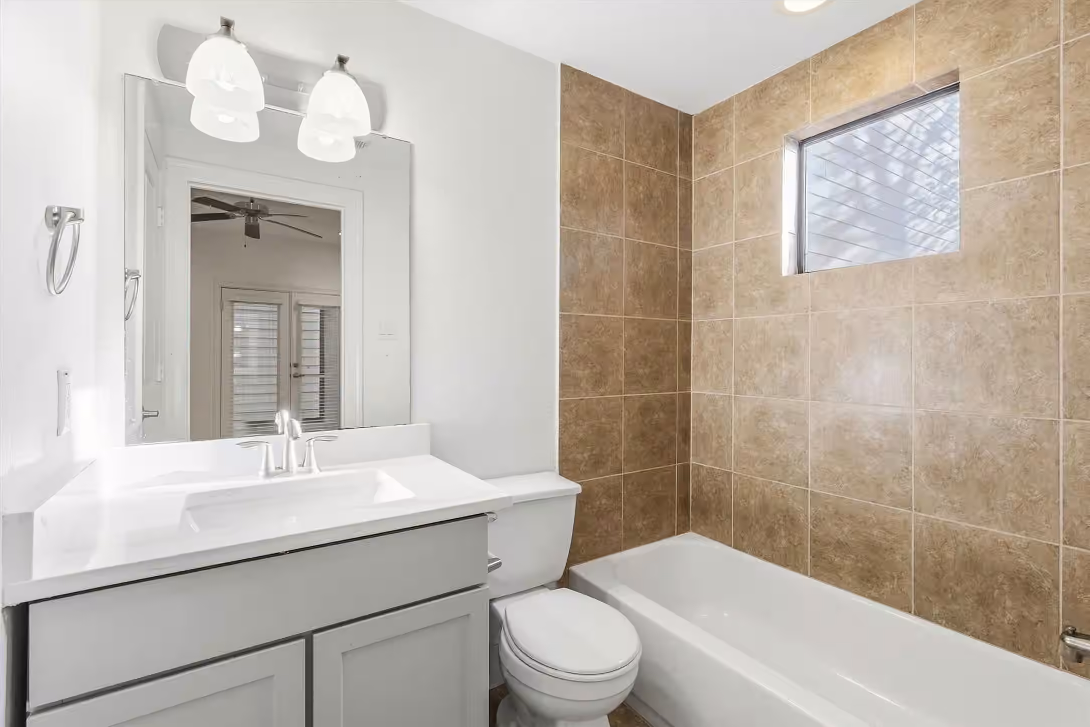 Photo 7 of 5209 Schuler Street D, Houston, TX