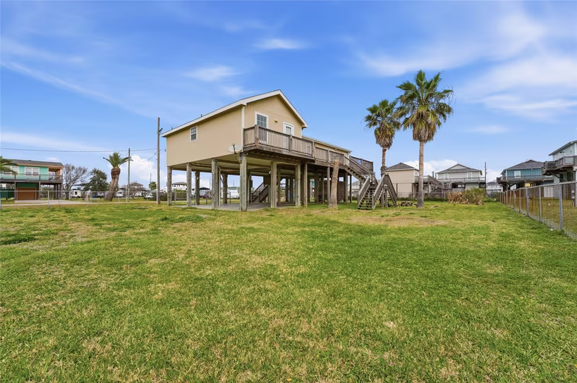 Photo 2 of 1972 Avenue D, Crystal Beach, TX