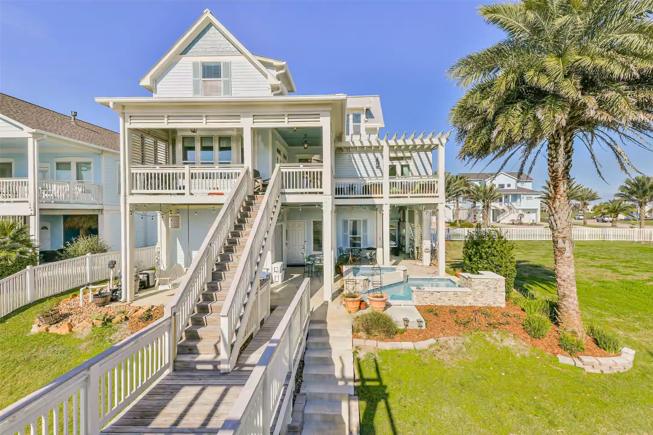 Photo 2 of 4118 Sand Hill Court, Galveston, TX
