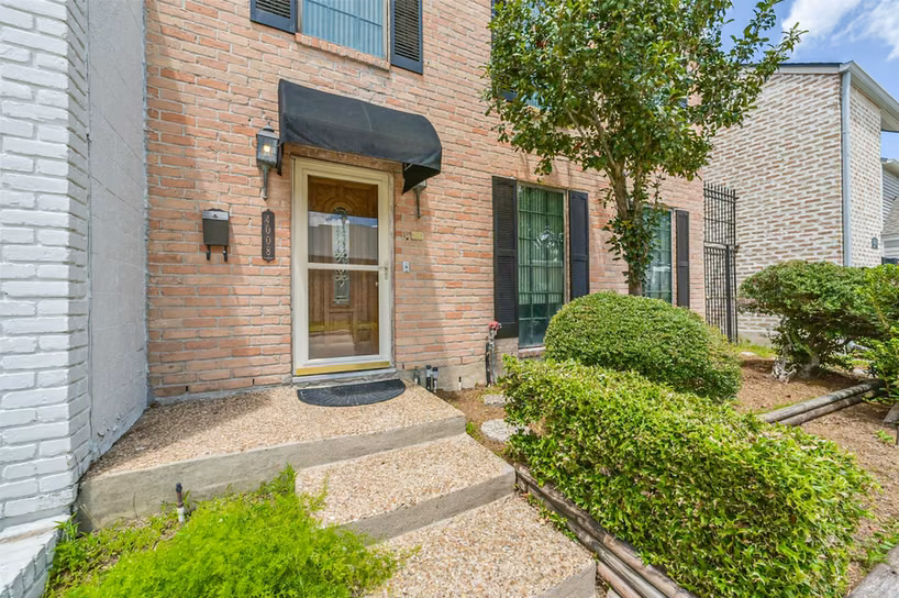 Photo 2 of 4008 Breakwood Drive, Houston, TX