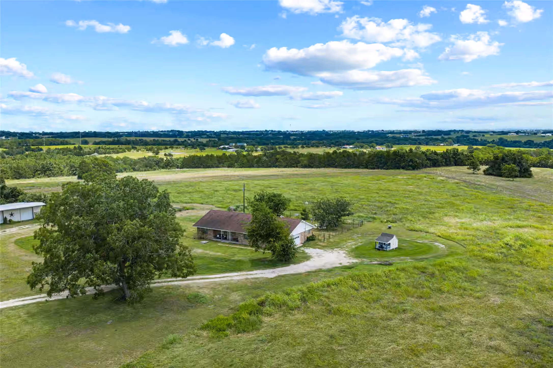 Photo of 2623 Salem Road, Brenham, TX 77833