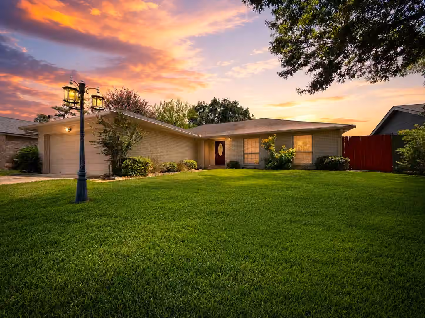 Photo of 22306 Acorn Valley Drive, Spring, TX