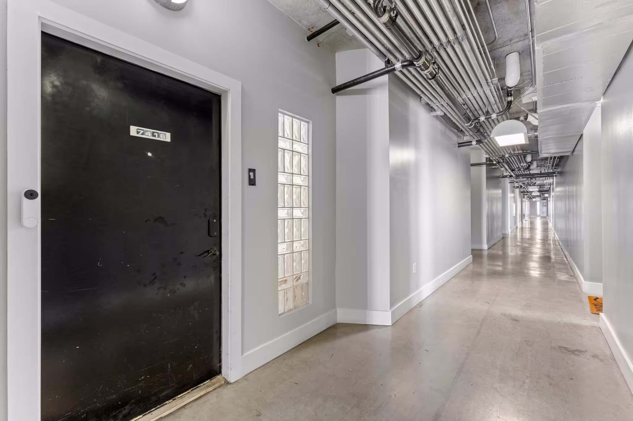 Photo 3 of 2000 Bagby Street 7416, Houston, TX