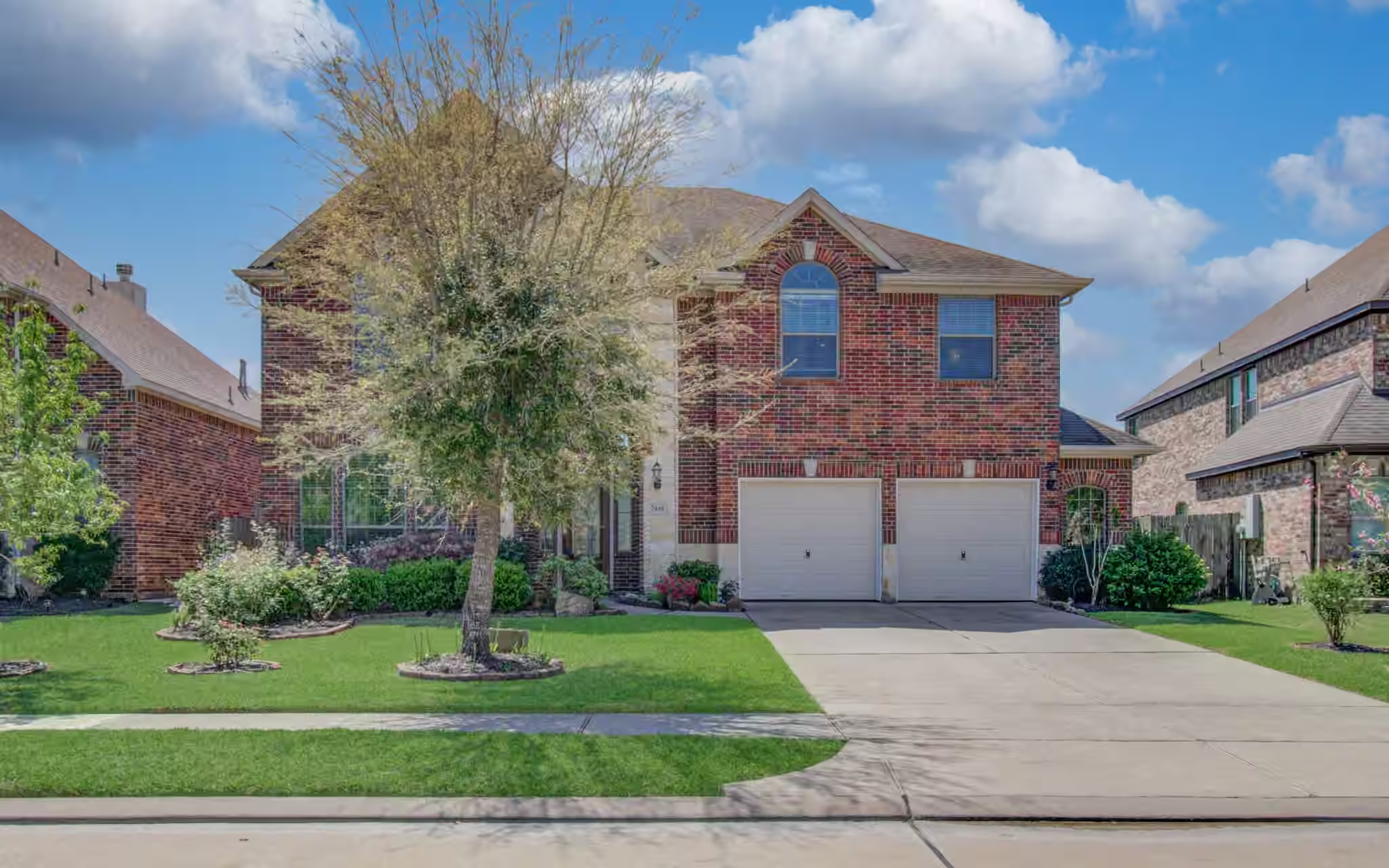 Photo 2 of 7938 Sydney Bay Court, Richmond, TX