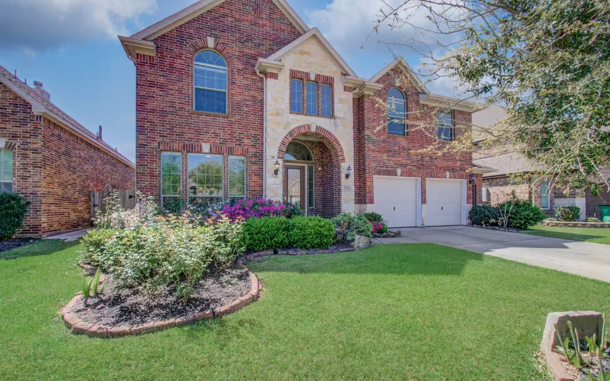 Photo 3 of 7938 Sydney Bay Court, Richmond, TX