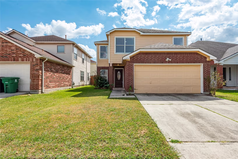Photo 3 of 11818 Eagle Island Lane, Houston, TX